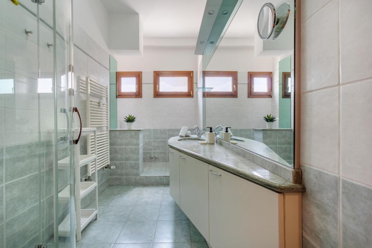 Prospettiva Corso Giovecca Apartment แฟร์รารา ภายนอก รูปภาพ